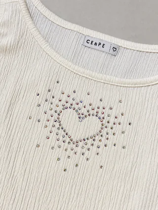 Blusa Tiras Finas Con Textura Y Aplique Corazon Stras - Vista 2