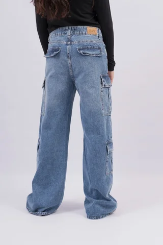 Jeans Cargo(Super Wide Leg )  4 Bolsillos , Detalle Artesanal De Cadena Y Dije E - Vista 6