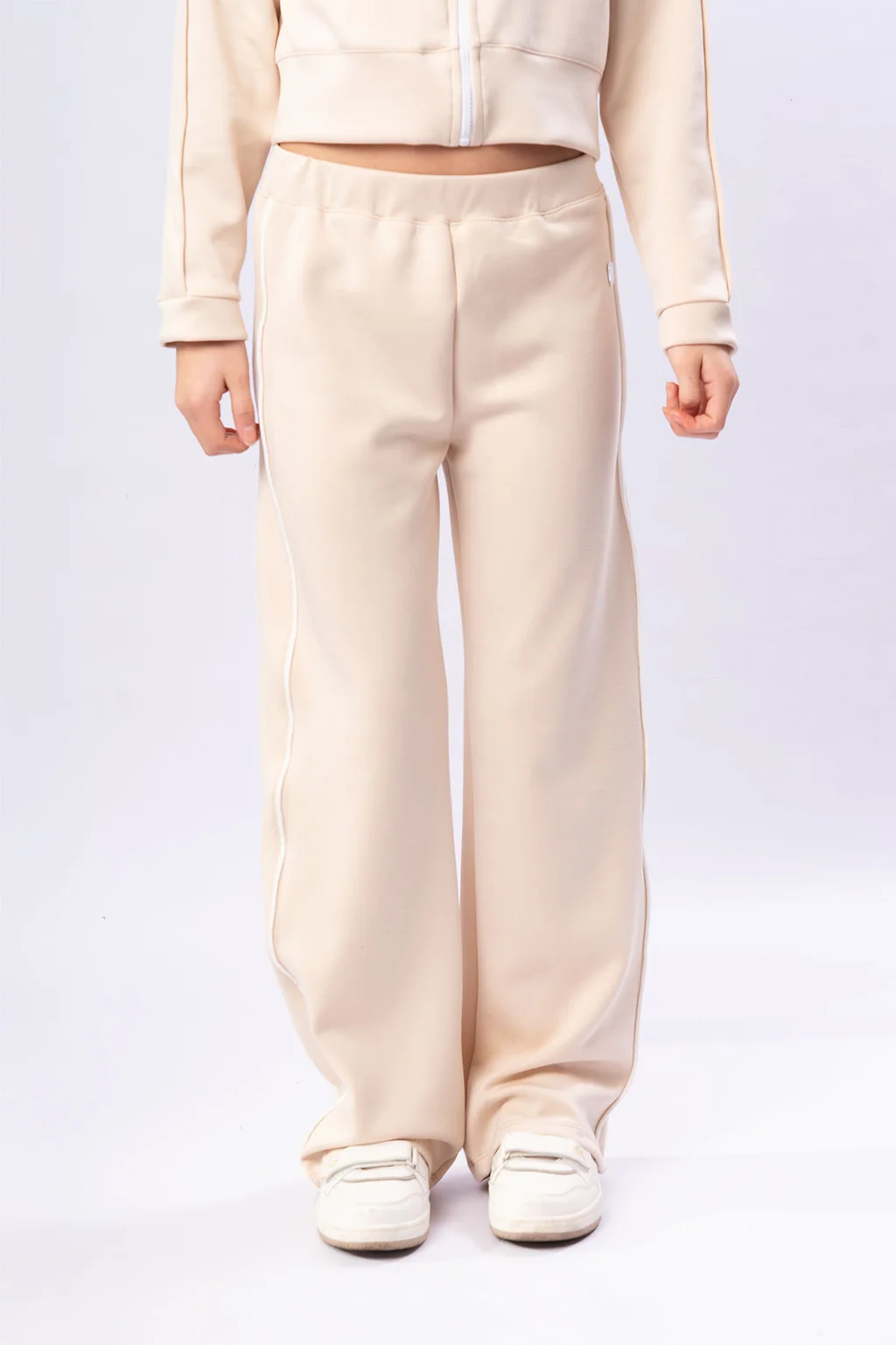 Jogger Con Vivo Contracolor En Punto Yoga - 0