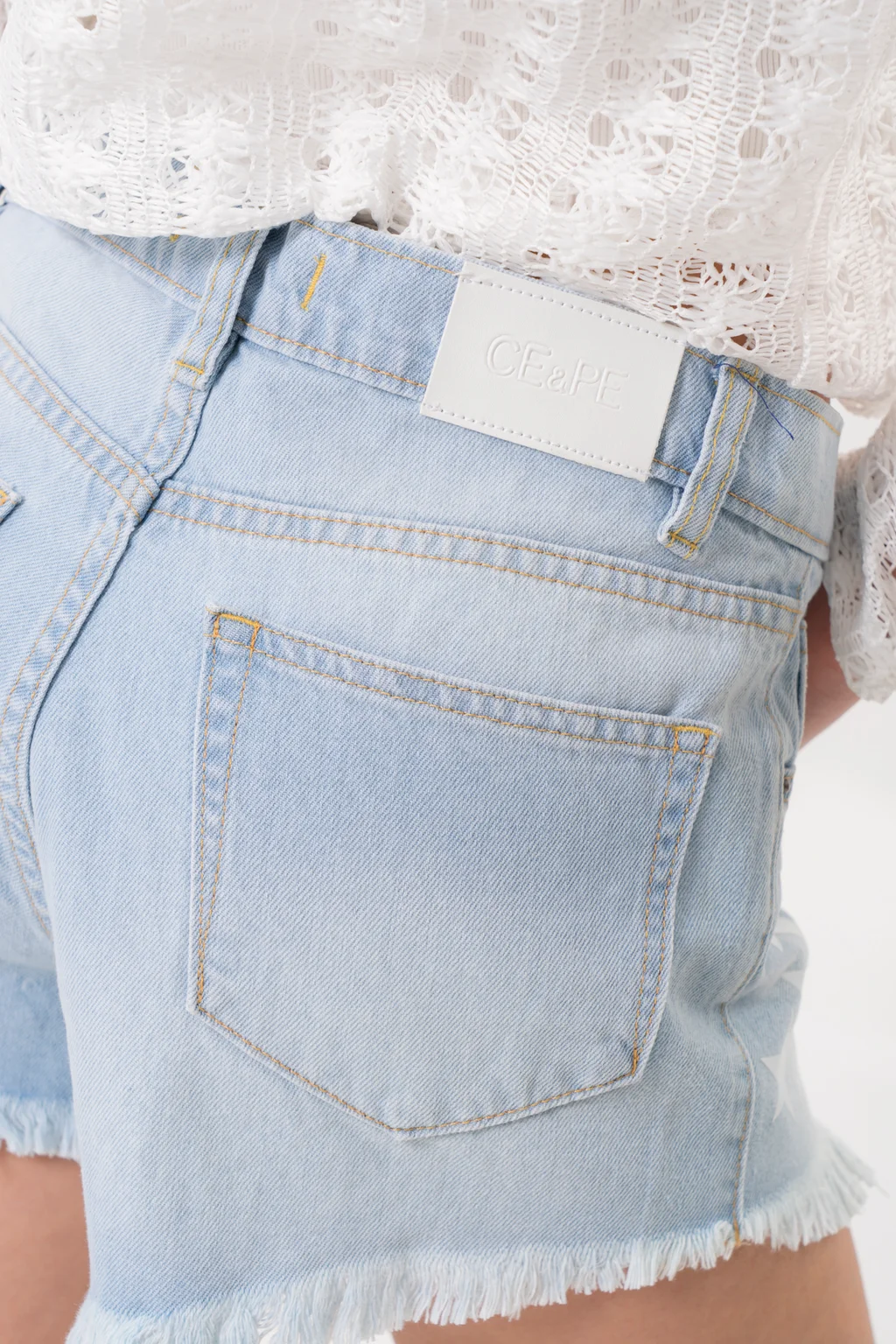 Short Deflecado Curvo Lovely - 4
