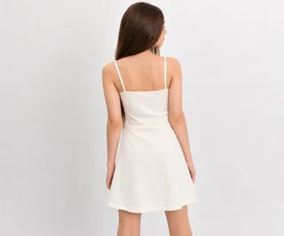 Vestido Con Breteles Finos Con Tachas En Delantero - Vista 2