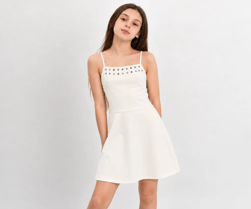 Vestido Con Breteles Finos Con Tachas En Delantero - 0