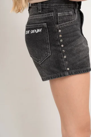 Short Nuba Black Con Estrella Y Tachas - Vista 4