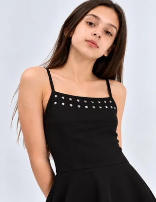 Vestido Con Breteles Finos Con Tachas En Delantero - Vista 4