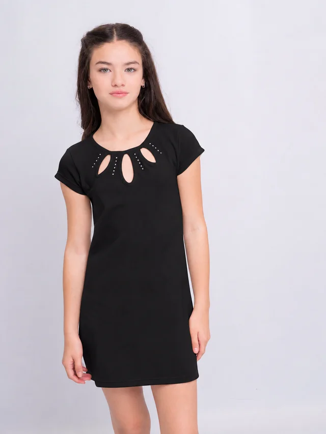 Vestido Crepe Con Aberturas En Escote