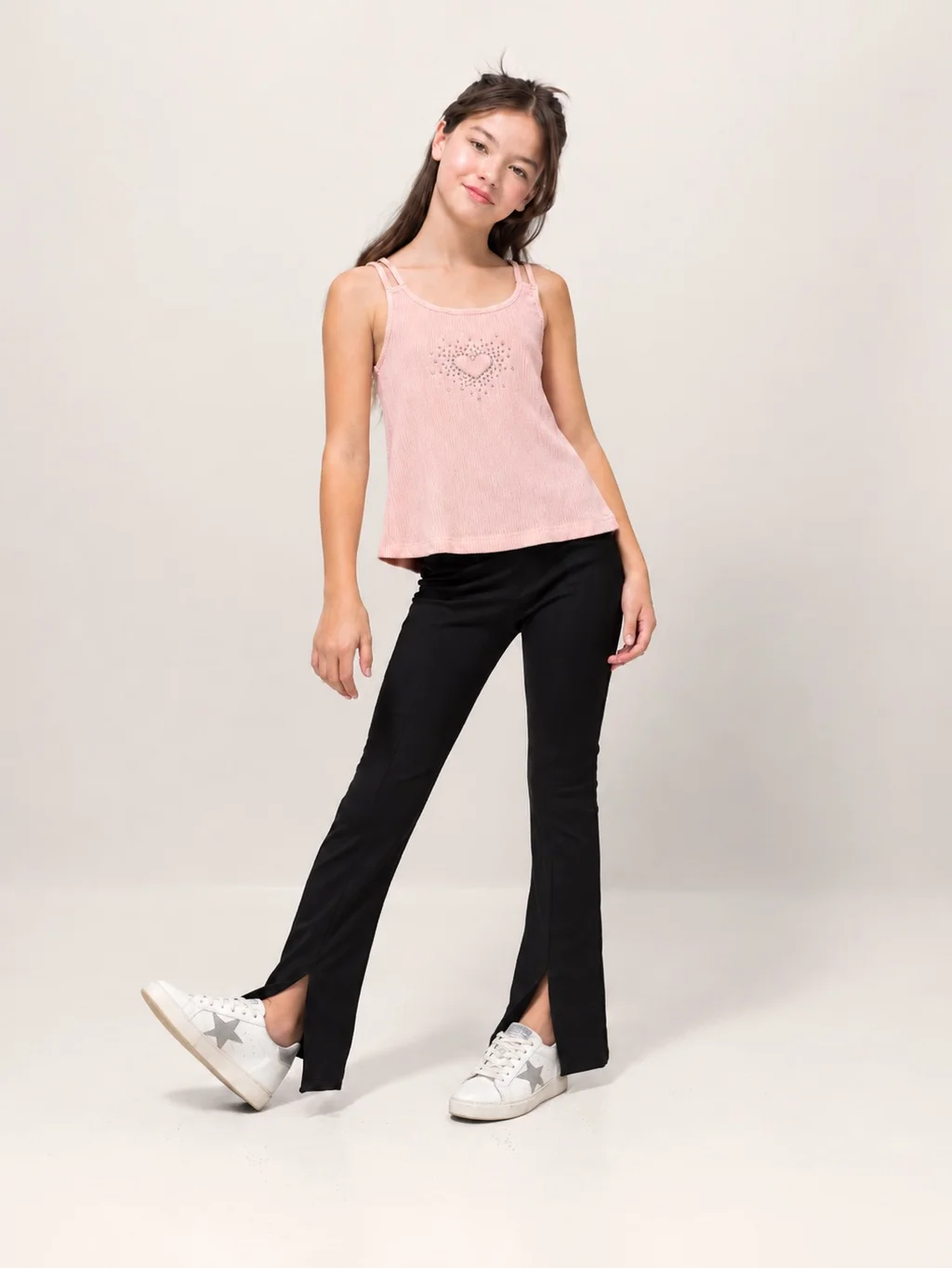 Blusa Tiras Finas Con Textura Y Aplique Corazon Stras - 2