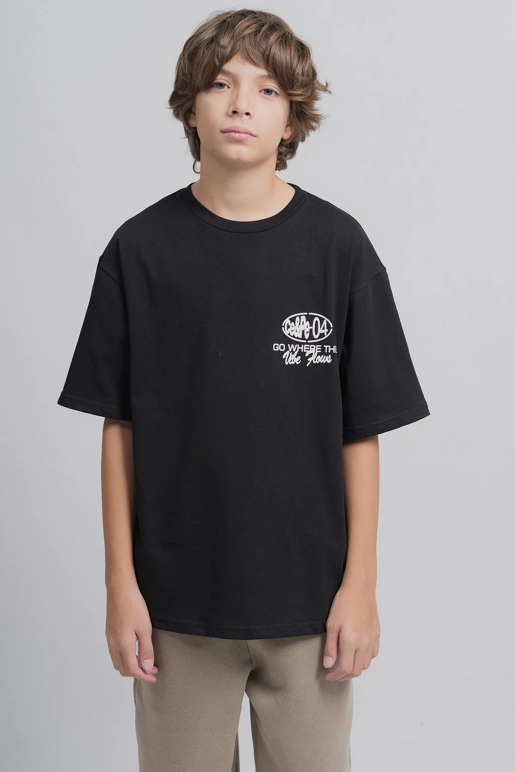 Remera Ryder Manga Corta Oversize En Algodón Frío Con Estampa Llavero Studios En - 1