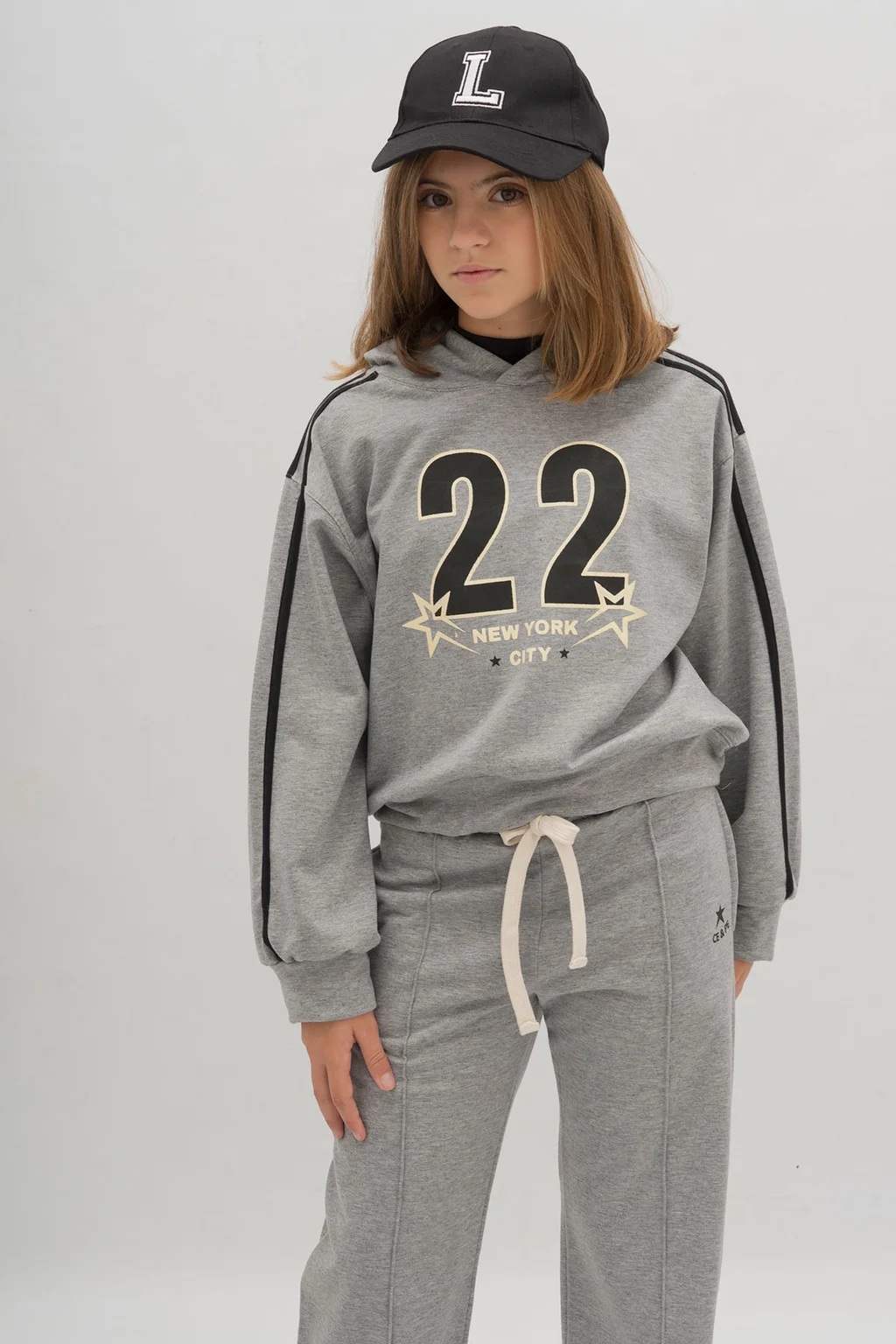 Hoodie Con Vivos Est 22 New York City - 0