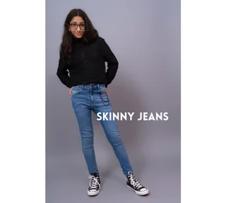 Jeans Elastizado Basico C/ Colgante Cadena Negra - Vista 1