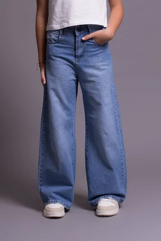 Jean Wide Leg Elya Color Blue Con Estrella Y Tachas En Bolsillo Trasero. - Vista 3