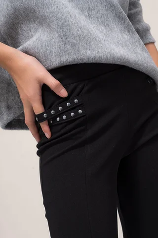 Pantalon Flare En Rib Elastizado C Aberturas En Botamanga - Vista 2