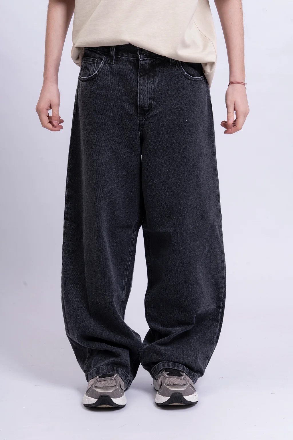 Jean Bruno Baggy Black Básico. - 0