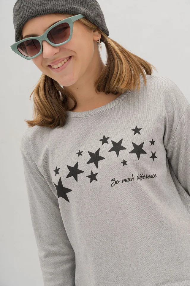 Sweater So Much Difference Estrellas