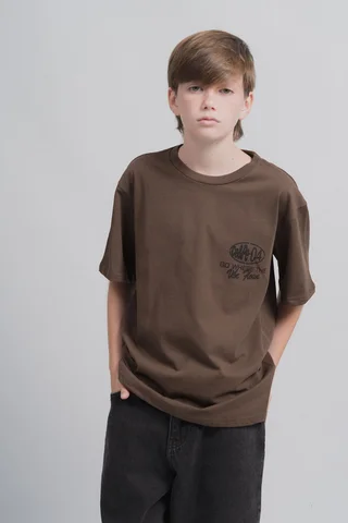 Remera Ryder Manga Corta Oversize En Algodón Frío Con Estampa Llavero Studios En - Vista 4