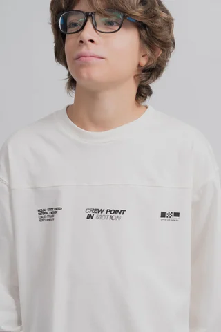 Remera Noa Manga Larga En Jersey Pesado 20/1 Con Recorte En Delantero Y Estampa - Vista 2