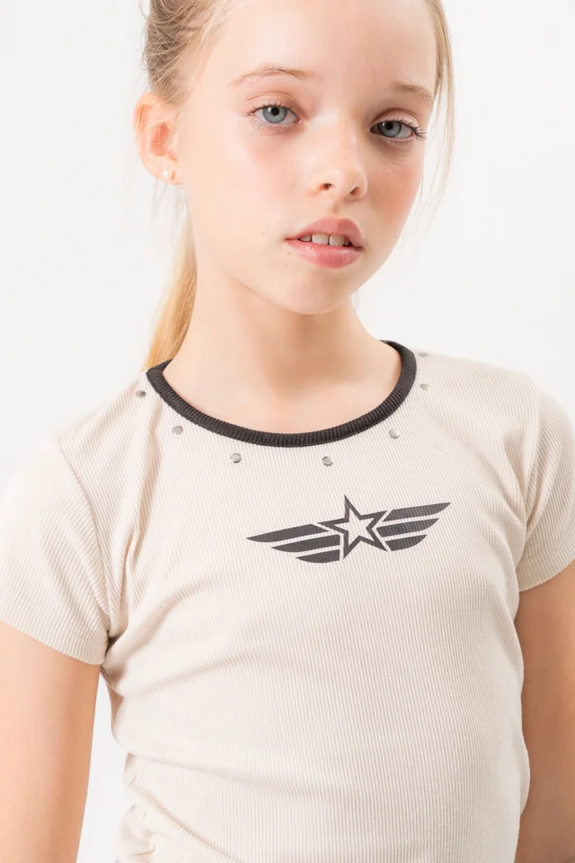 Rremera Morley Cuello Contracolor Estrellas Y Tachas Aplicadas