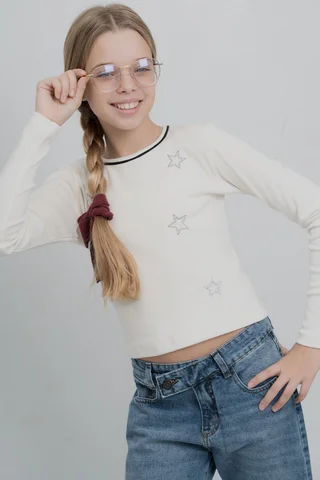 Remera Gaia Cuello Contracolor Full Estrellas - Vista 2