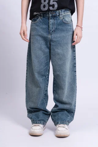 Jean Ryan Baggy Blue Matizado Con Pinza. Calce Amplio. - Vista 1