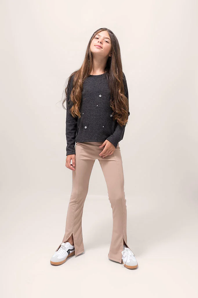 Pantalon Flare En Rib Elastizado C Aberturas En Botamanga