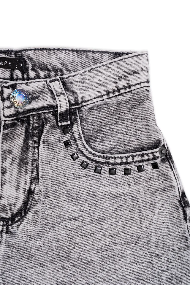 Bermuda Denim Buggy Black Con Tachas