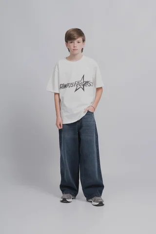 Jean Teo Baggy Blue Black Con Localizado Y Bigotes. Calce Amplio. - Vista 3