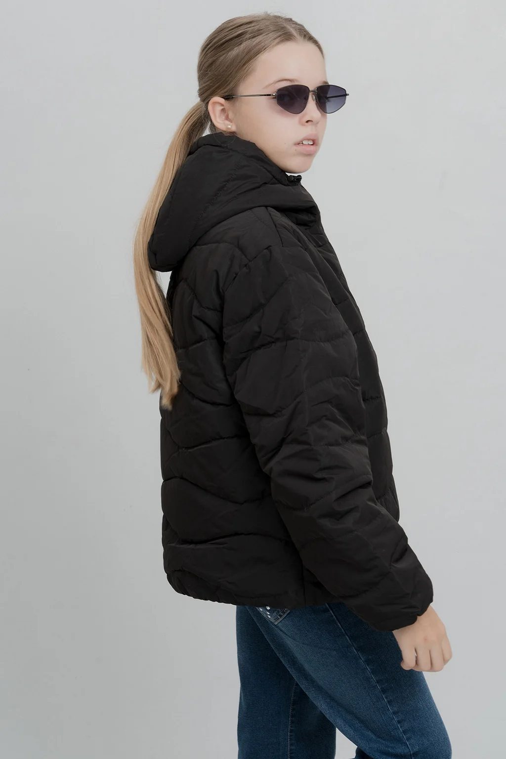 Puffer Diseño Ondas Capucha Cierre Frontal C Solapa Y Broches Cintura Ajustable - 1