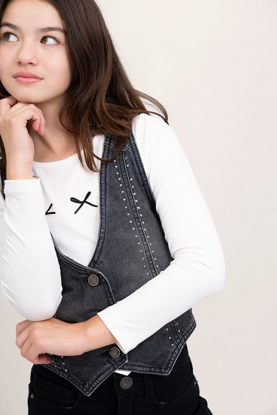 Chaleco Jeans Negro Con Detalle Strass