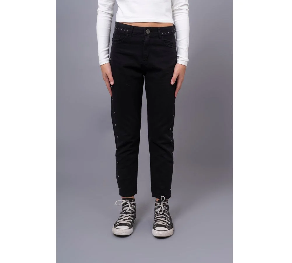 Pantalon Mom Color Con Tachas
