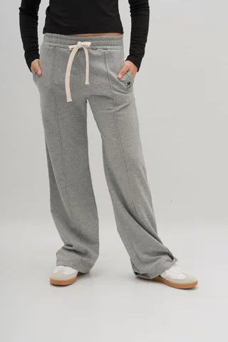 Jogger Con Alforzas Frizado - Vista 2