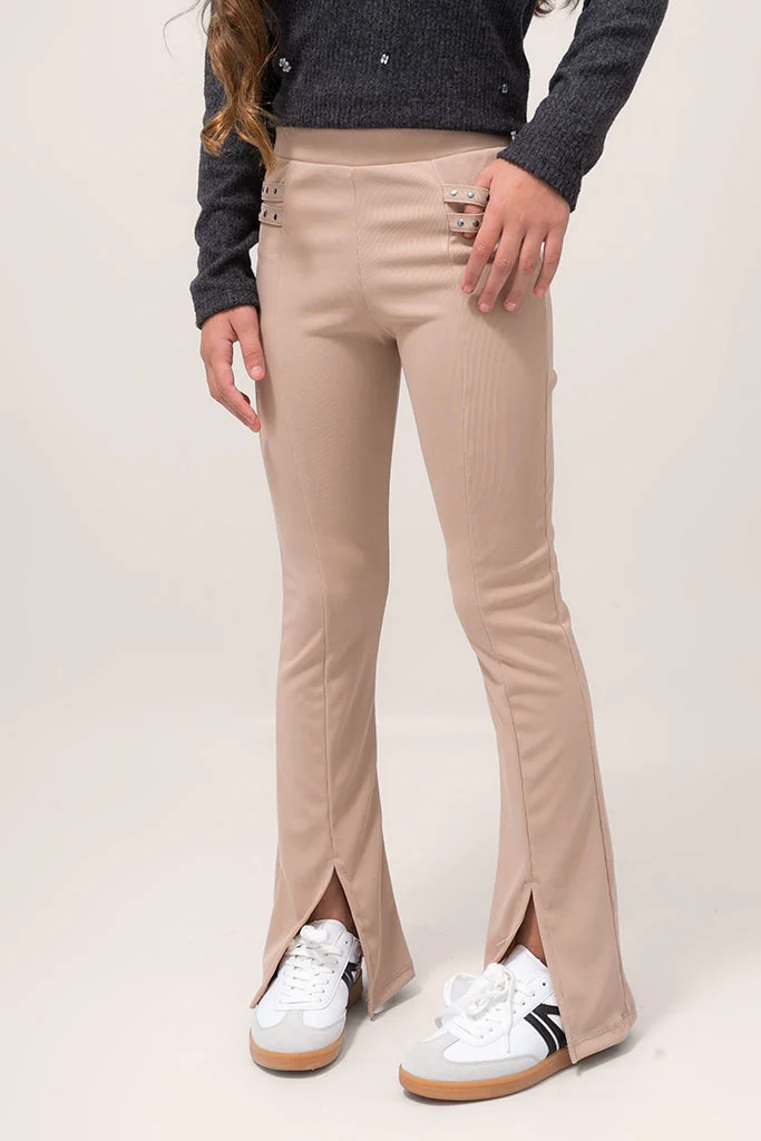Pantalon Flare En Rib Elastizado C Aberturas En Botamanga