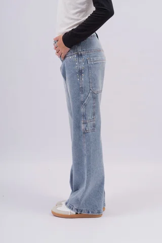 Jeans  Buggy Carpintero Corte Holgado En Color Matizado C Detalle De Tachas Y - Vista 3