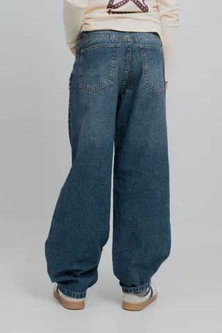 Jeans Baggy Yara Matizado  Con Tachas En Boca Bolsillo - Vista 3