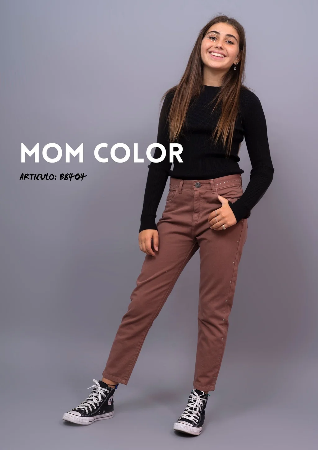 Pantalon Mom Color Con Tachas