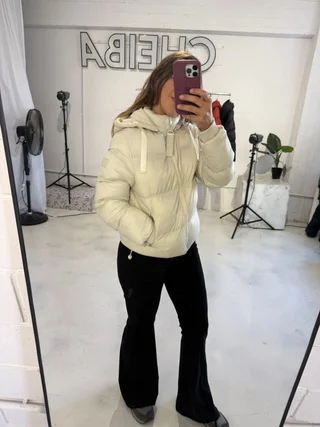 Campera Carla - Puffer corta - Vista 2