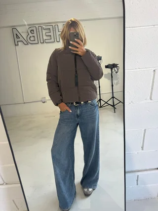 Campera Viena - Interior corderito mangas desmontables - Vista 4