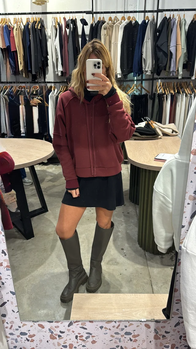 Buzo Ventura - frisa c/capucha,cordon