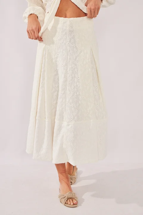 Falda Mora - Art 1362