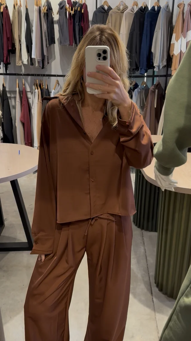 Camisa Gisela - seda. cuello/puño doble art1196