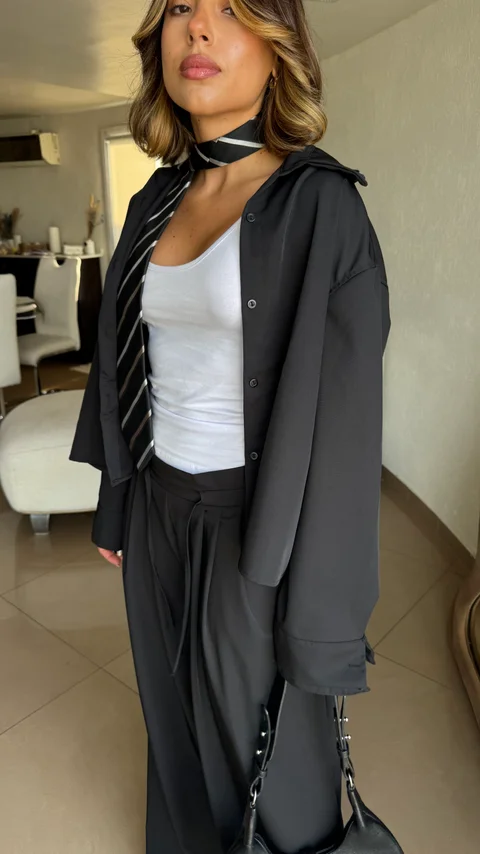 Camisa Gisela - seda. cuello/puño doble art1196