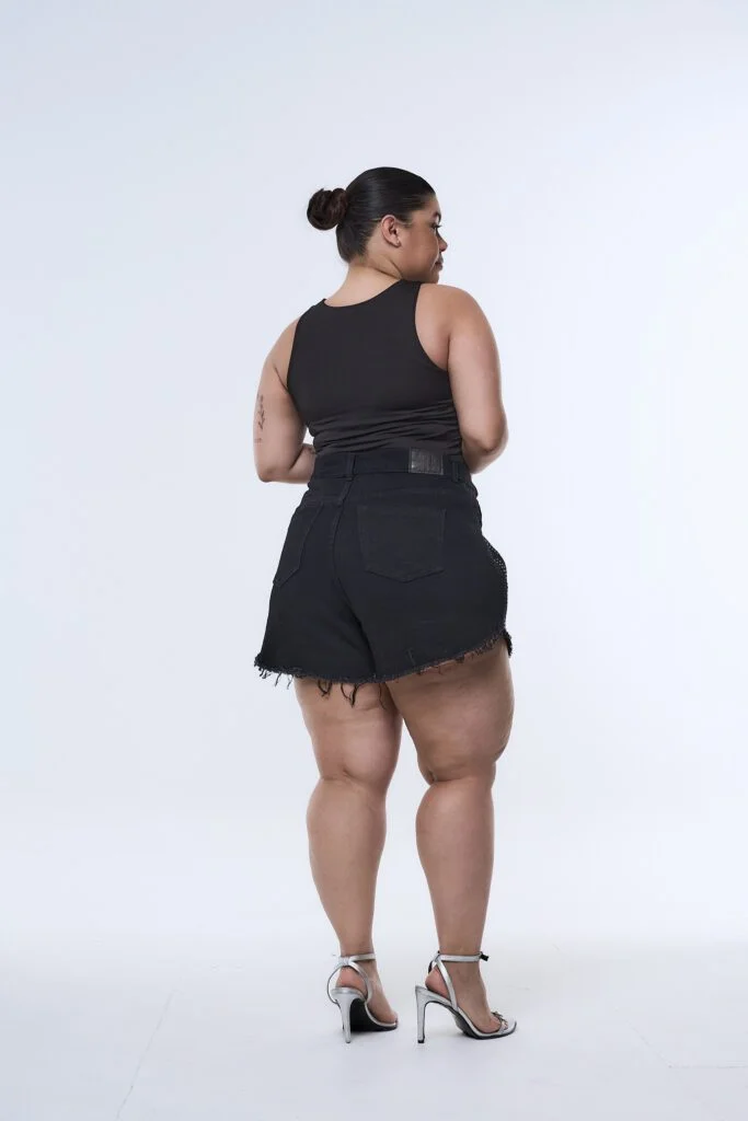 SHORT OBRYNE BRILLOS