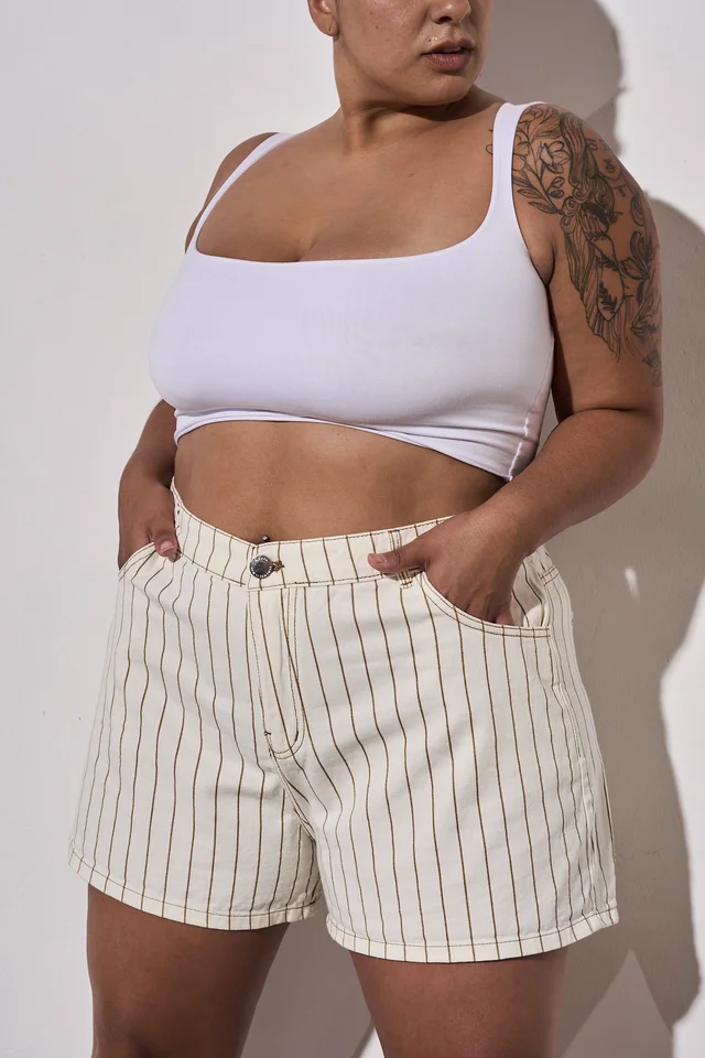 SHORT INANNA LÍNEAS CAMEL
