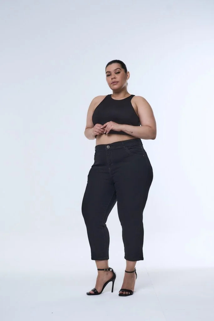 CAPRI BLACK