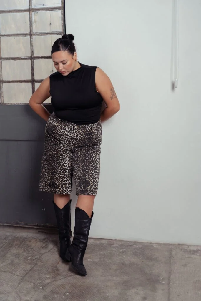 BERMUDA JORT TATHIANA ANIMAL PRINT