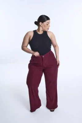 WIDELEG CORDEROY BORDO RIGIDO