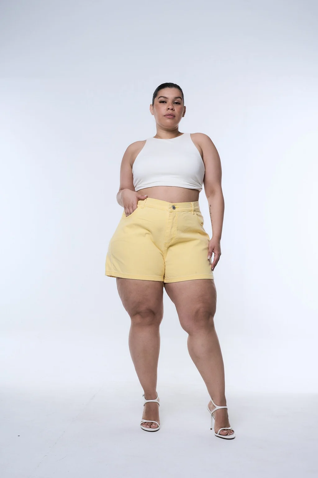 SHORT AURENZA