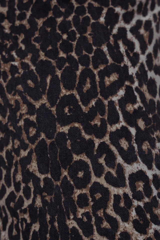 BERMUDA JORT TATHIANA ANIMAL PRINT RIGIDO