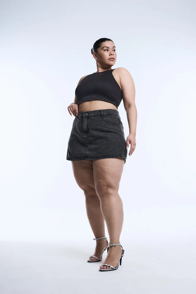SHORT-POLLERA PANTHERA NEVADO