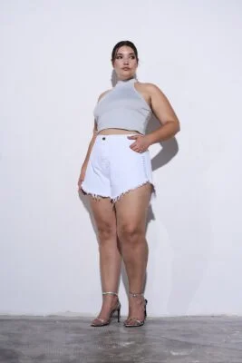 SHORT WHITANIA BRILLOS