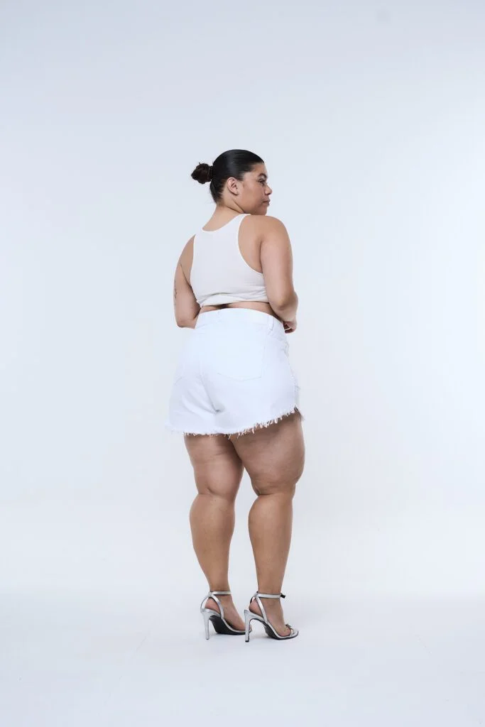 SHORT BLANCORIA BRILLOS