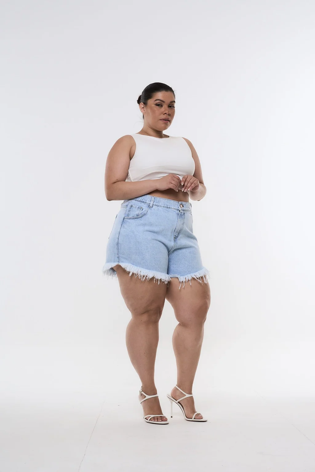SHORT CELIANNA NEVADO